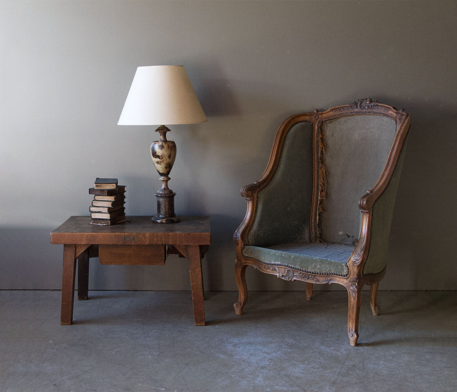 Marble lamp + Louis 15 Bergere