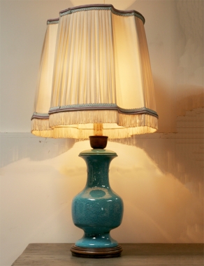French Chinoiserie Porcelain Lamp